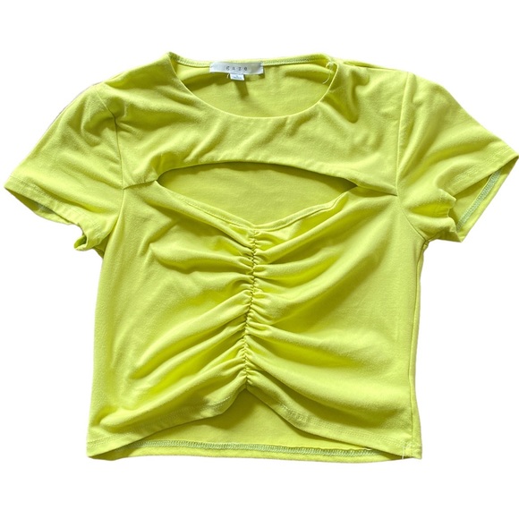 Juniors Gaze Front Cut out crop top short sleeves size Neon green - Picture 1 of 1